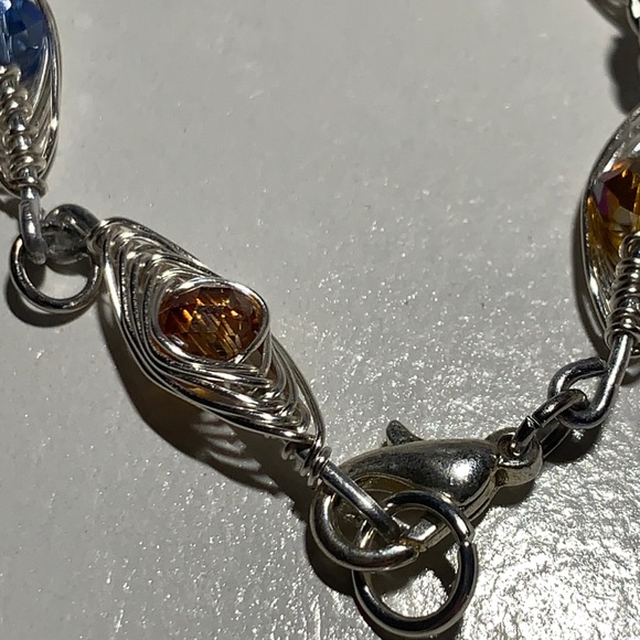 Bracelet - Picture 3 of 3